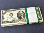 FR. 1935 C $2 1976 Federal Reserve Note Philadelphia 100pc Choice CU